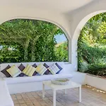 Villa Belvilla By Oyo Limoni Dieci *
